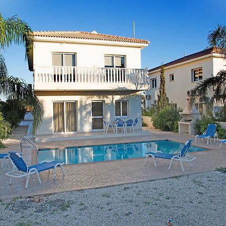 Hara Nissi Beach Villas アヤナパ エクステリア 写真
