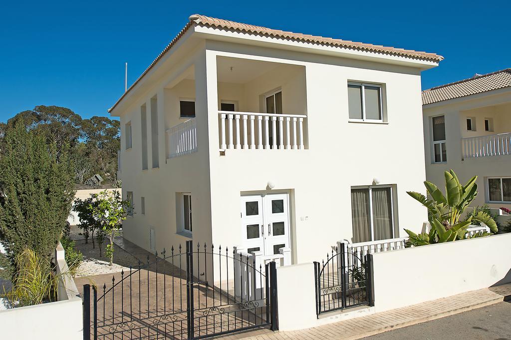 Hara Nissi Beach Villas アヤナパ 部屋 写真