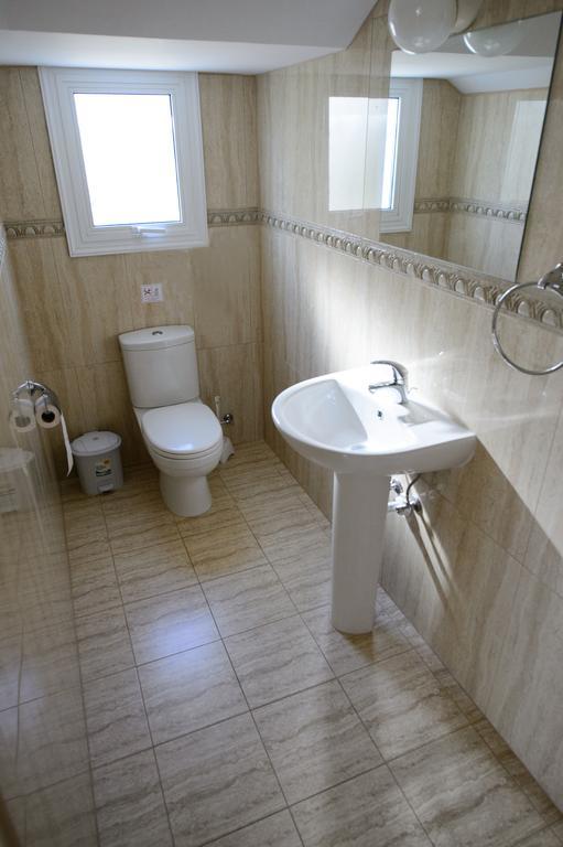 Hara Nissi Beach Villas アヤナパ 部屋 写真